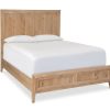 Bedroom Bassett | Courtland Panel Bed