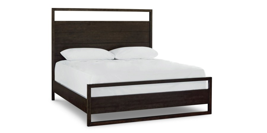 Bedroom Bassett | Braddock Panel Bed