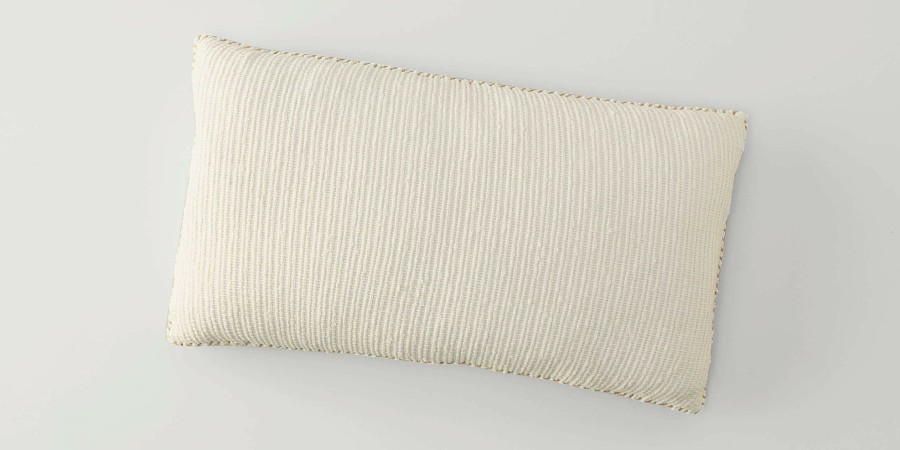 Bedding Bassett | Morgan Lumbar Pillow