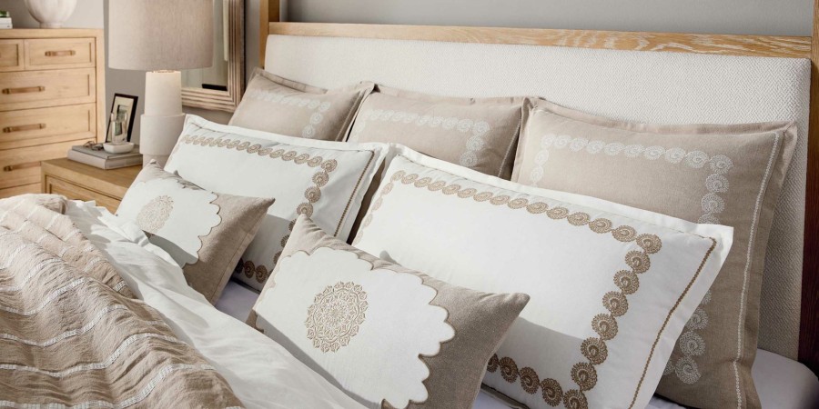 Bedding Bassett | Salem Shams