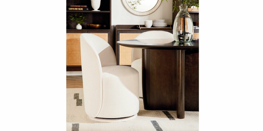 Dining Bassett | Wells Upholstered Swivel Dining Chair