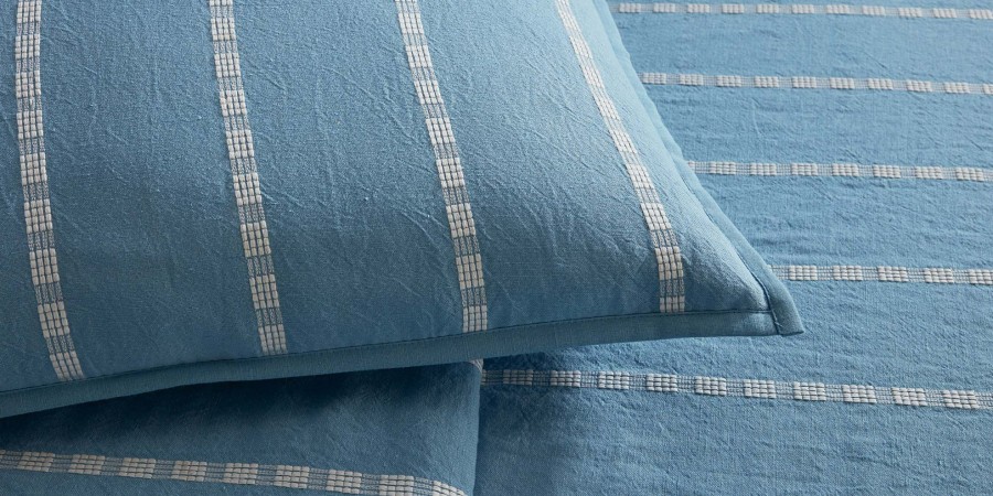 Bedding Bassett | Plymouth Pillow Shams