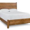 Bedroom Bassett | Heritage Panel Bed