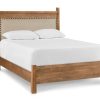 Bedroom Bassett | Heritage Upholstered Bed