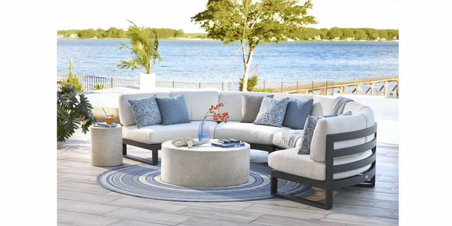 Outdoor Bassett | Carmen Round End Table