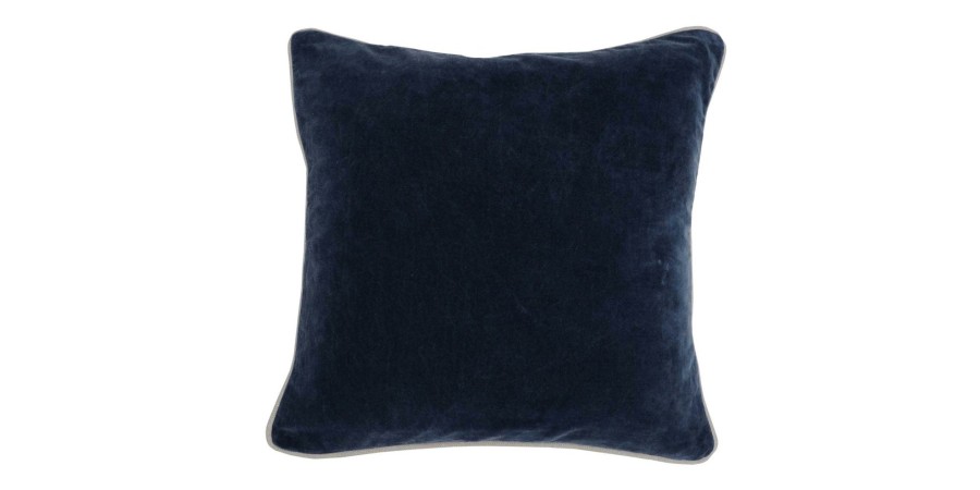 Home Decor Bassett | Heirloom Velvet Square Pillow